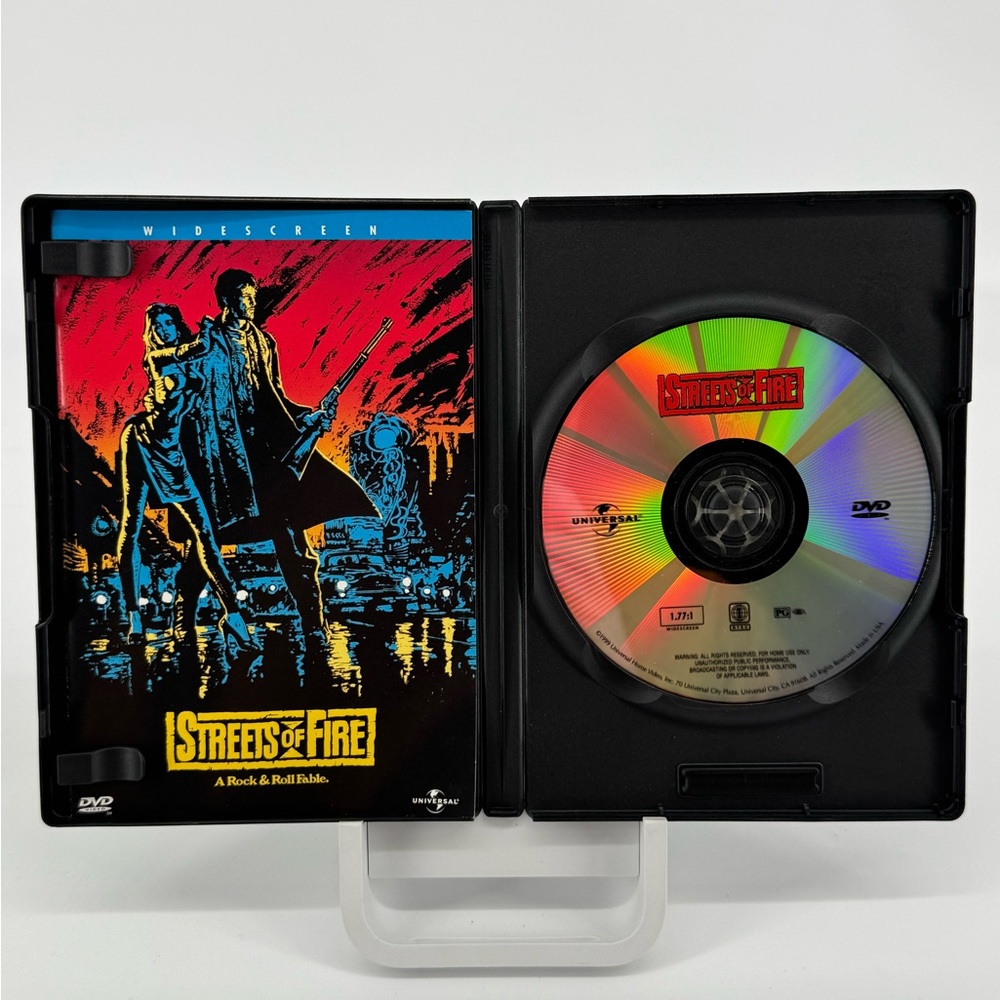 Streets of Fire on DVD. Starring Diane Lane, Willem Dafoe and Rick Moranis 1984 - Picture 4 of 4